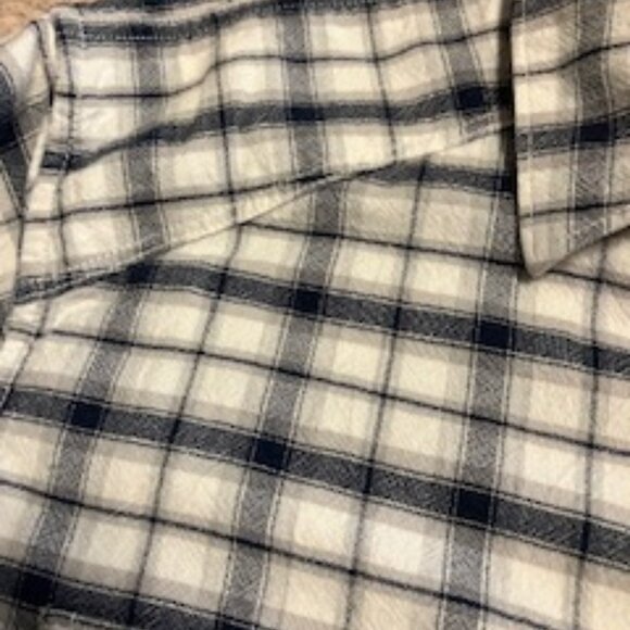 Lucky Brand L/S Snap Shirt  Size M  Classic Fit - Picture 4 of 11